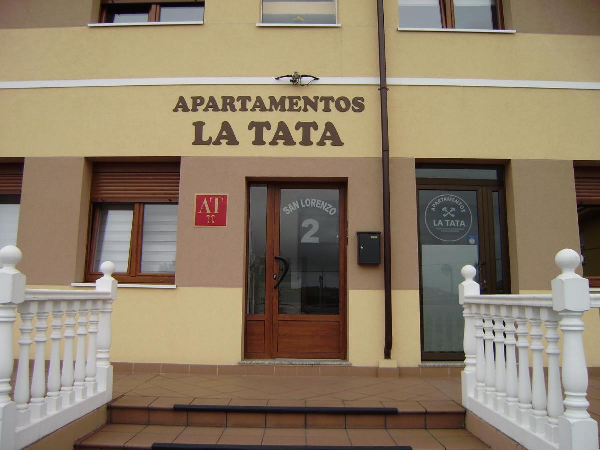 אבילס Apartamentos La Tata מראה חיצוני תמונה