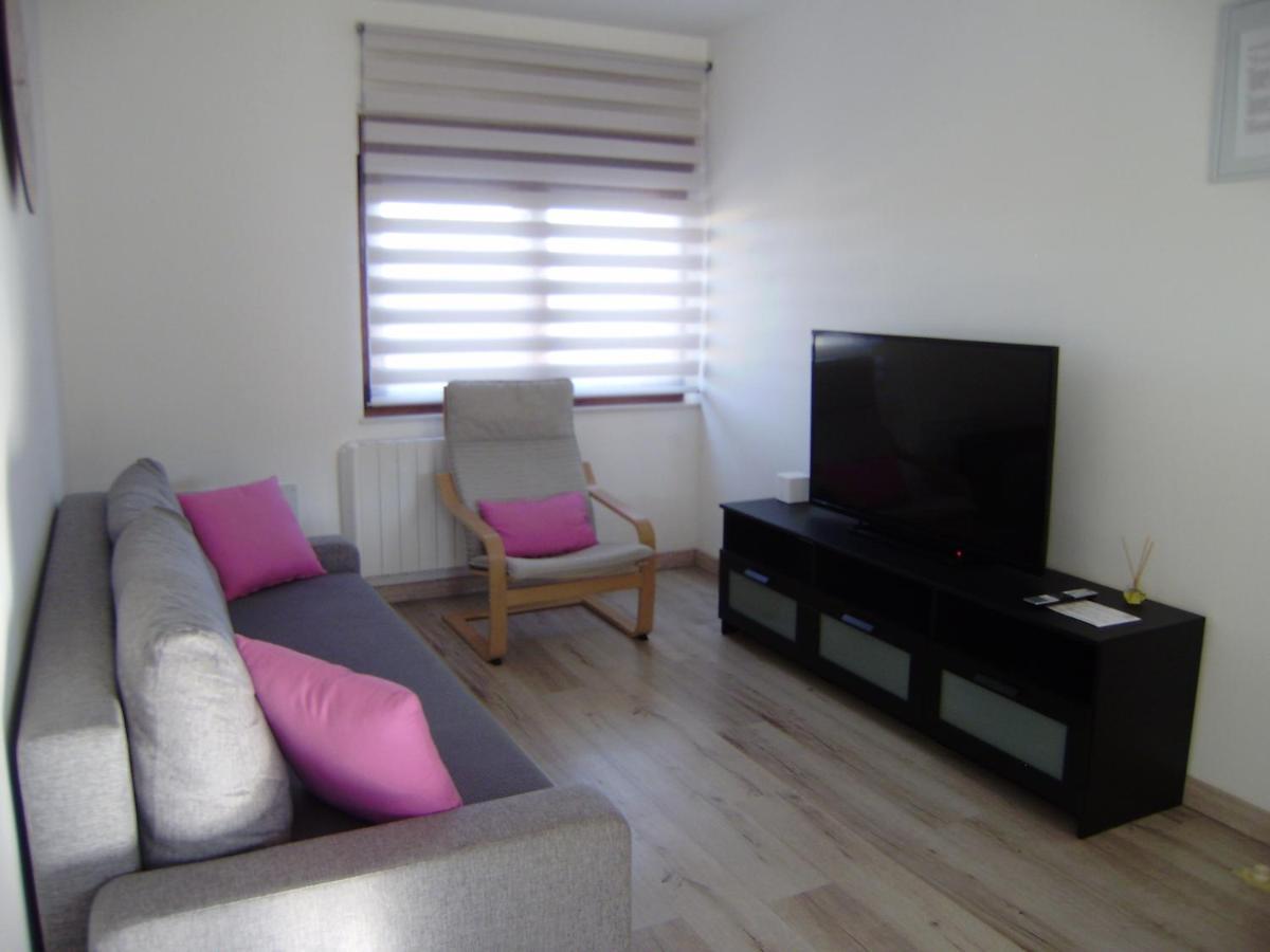 אבילס Apartamentos La Tata מראה חיצוני תמונה