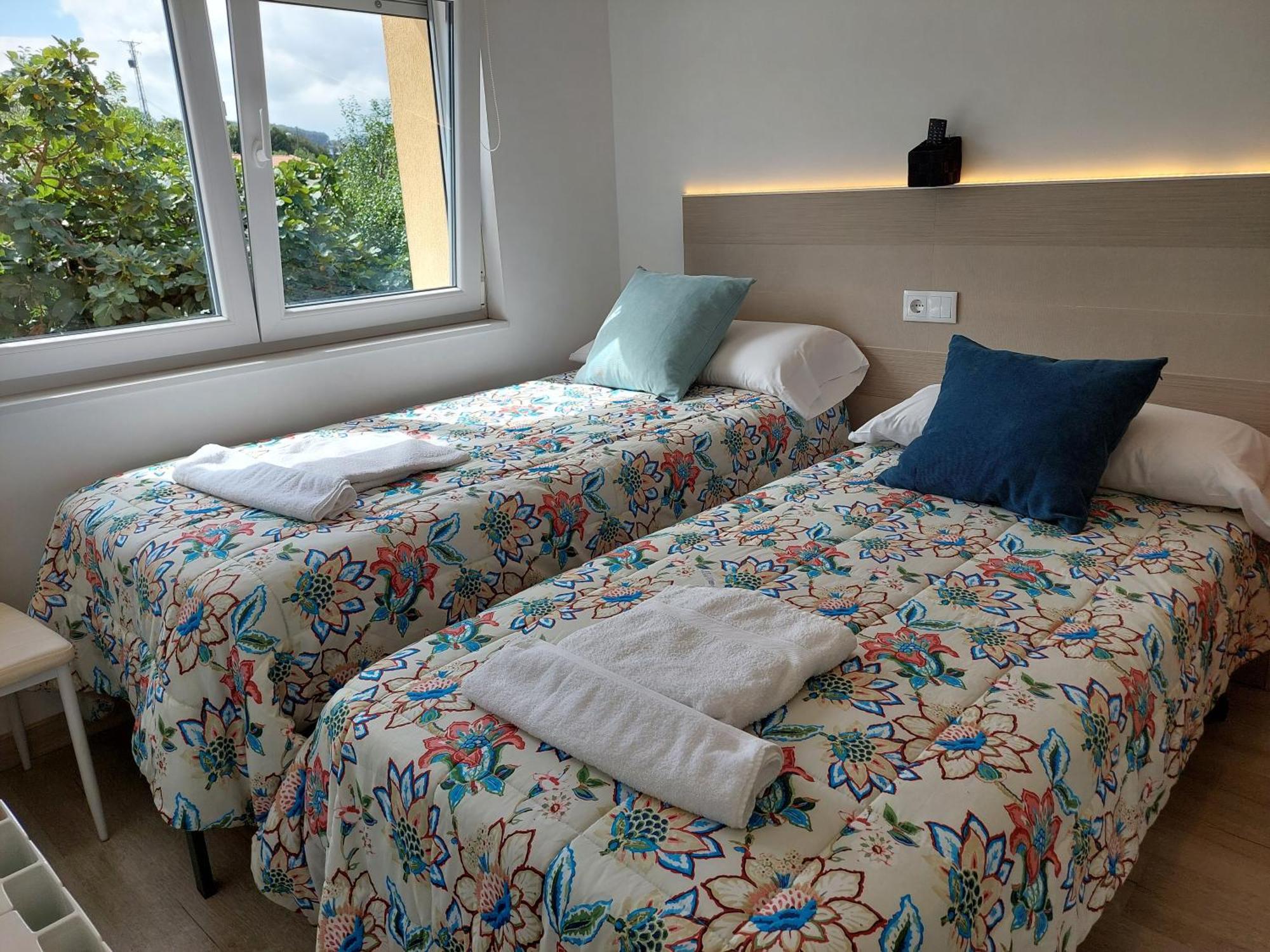 אבילס Apartamentos La Tata מראה חיצוני תמונה