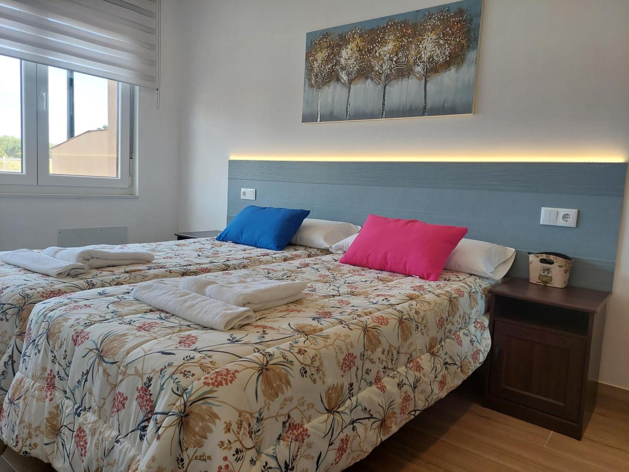 אבילס Apartamentos La Tata מראה חיצוני תמונה